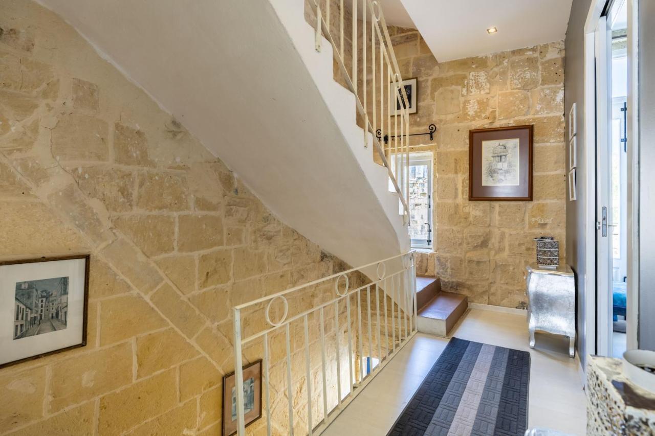 Valletta Bastions Seafront House Екстериор снимка